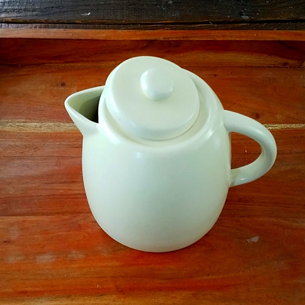 Starbucks Tea/Coffee Ceramic Pot